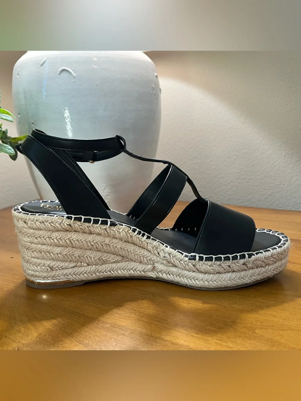 Franco Sarto Cassina Black Leather Espadrille Sandals • Size 10 • EUC